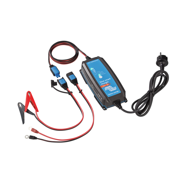 Blue Smart IP65 Charger 12/7(1) 230V CEE 7/17 Retail